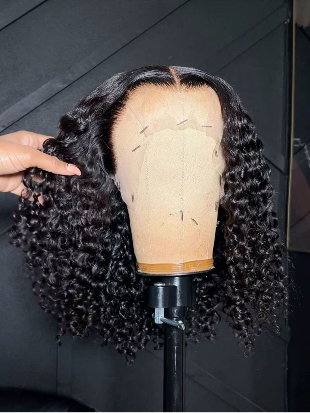 Natural Deep Wave Lace Front Wig - Black
